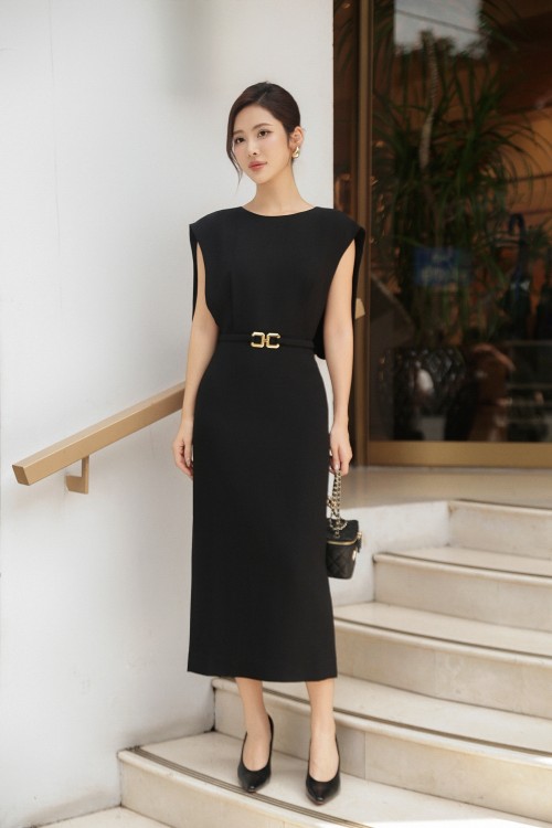 Sixdo Black Silk Pencil Dress